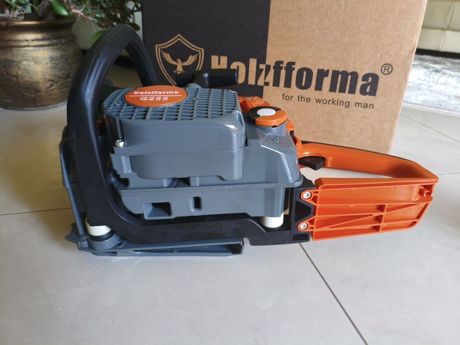 Piła Spalinowa Pilarka Holzfforma G255