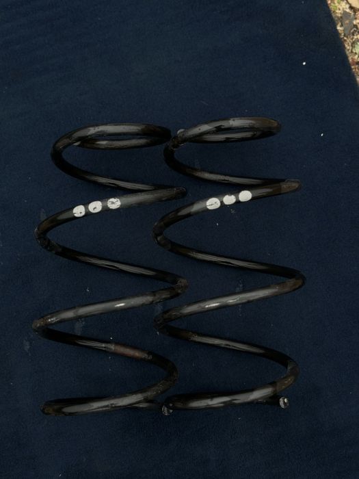 Передние пружыны для БМВ 3 Е46 320дизель М47 М47н Серые Метки