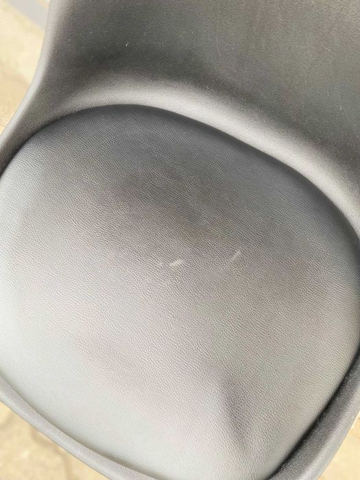 Krzesło KLARUP skóra ekologiczna czarny JYSK