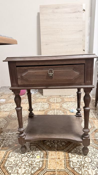 Moveis comodas e mesas de cabeceira