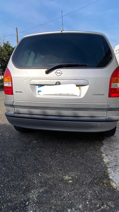 Opel Zafira 2.2 tdi 7 lugares