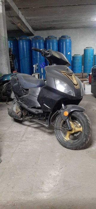 Продам Мопед китаец