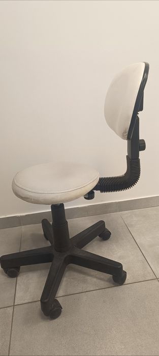 Krzesło kosmetyczne taboret