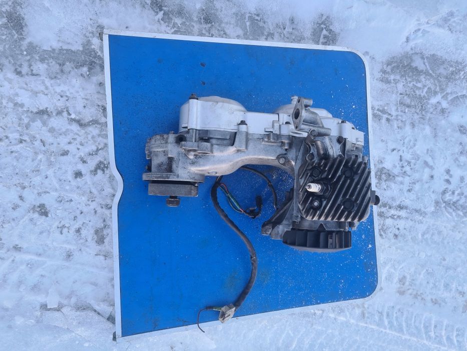 Двигун Honda dio 18 27 28 tact 16 24 30 51 Honda journo af18 af24