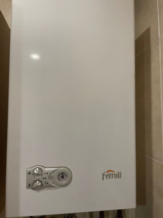 Caldeira a gás Ferroli