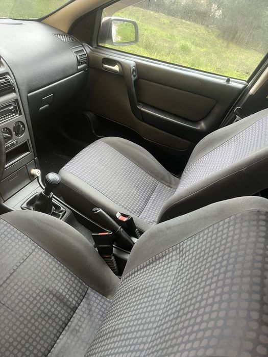 Opel Astra (para peças)