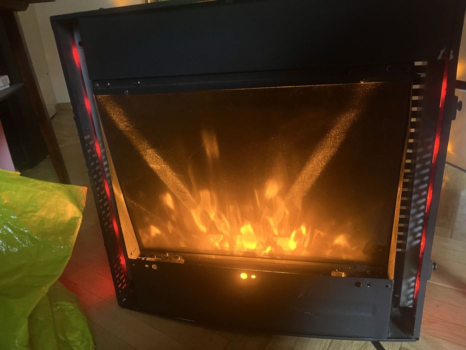 Kominek elektryczny
