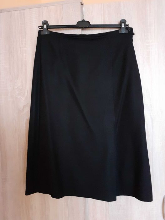 38 40 42 Spódnica midi czarna wełniana 100% wełna basic vintage retro