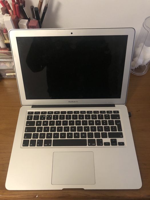 Macbook air 13 polegadas483749563792117760