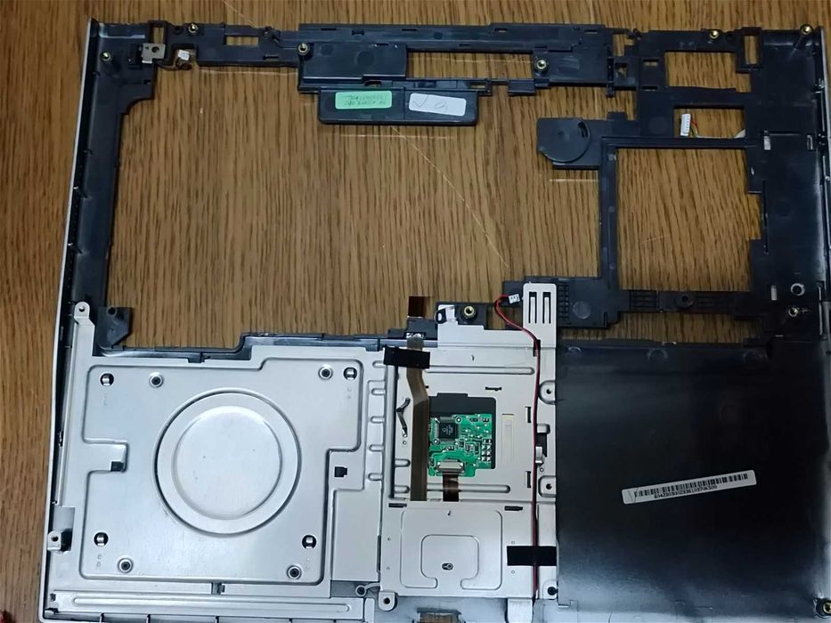 Запчасти для ноутбука Siemens Amilo M7400