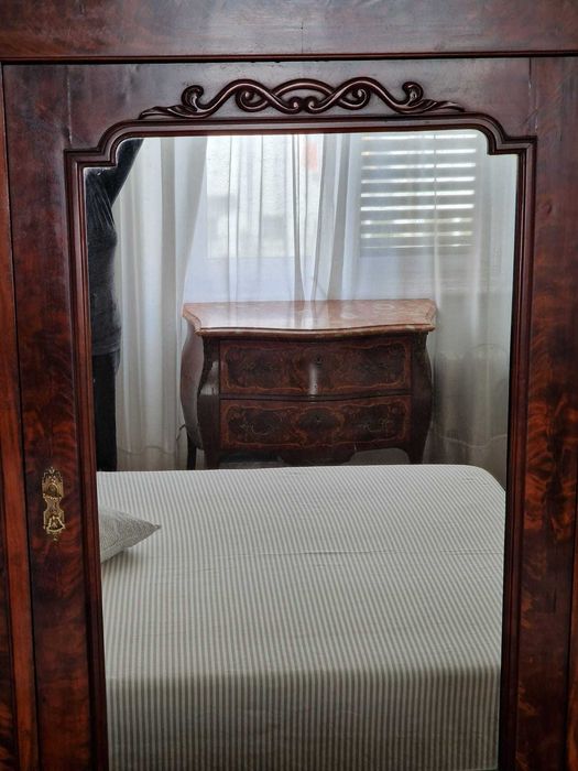 Roupeiro centenário