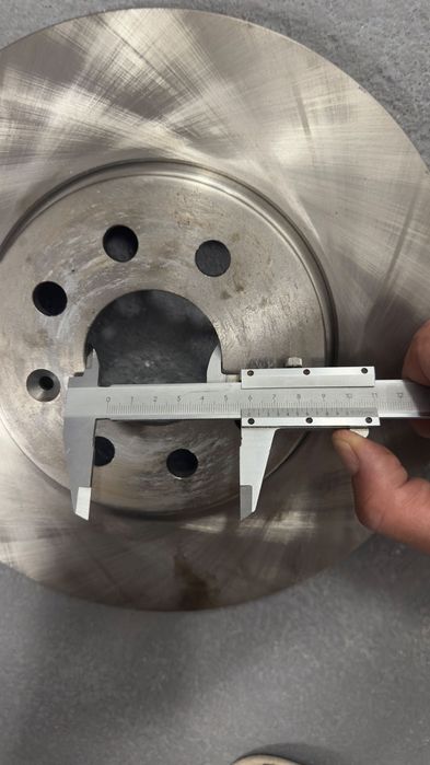 tarcze hamulcowe do Opel 4 śruby