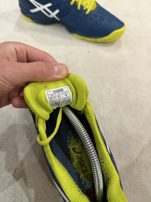 Кросовки Asics для спорту