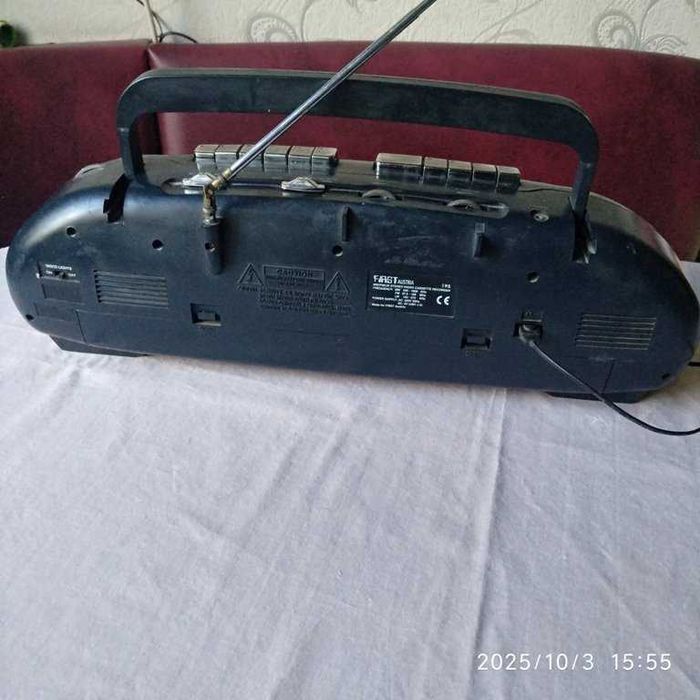 Двухкаскассетный стерео магнитофон First Austria 195 с радиоприемником