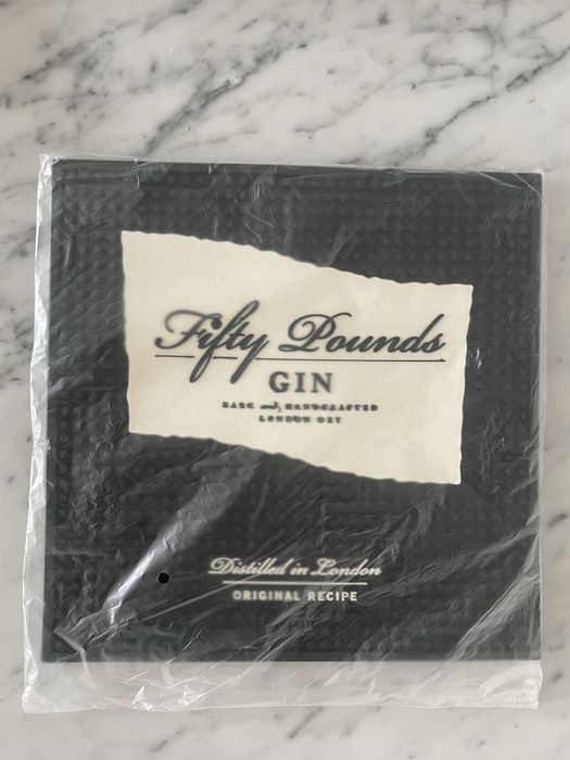 Tapete de bar Fifty Pounds