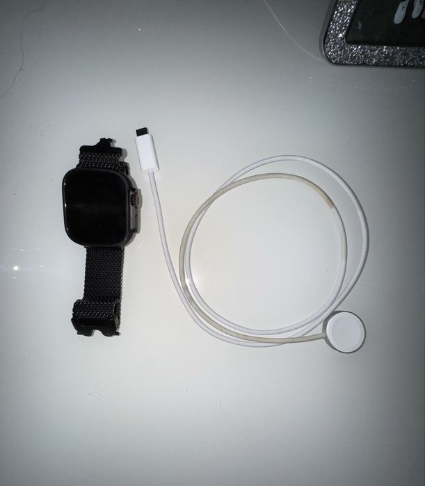 Apple Watch ultra 2 GPS + Cellular 49mm