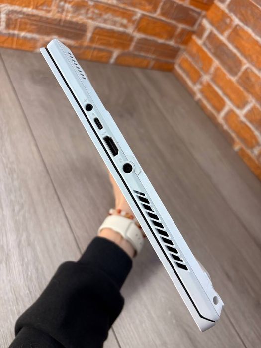 14’’ 2k 120Гц Asus ROG Zephyrus G14/RX 6700S 8gb/Ryz 9 6900HS/1tb/16gb