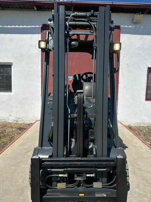 Штабелер електричний Навантажувач  1414 Навантажувач LINDE E18PH-02 1.8t 4.56m