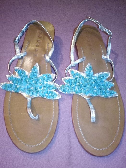 Sandálias marca Nougat