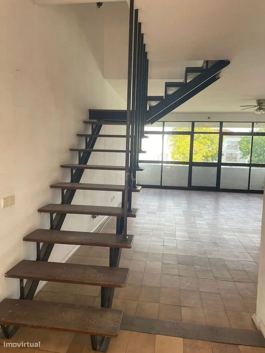 Apartamento Duplex com 110 m² na Tapada do Ramalho – Évora