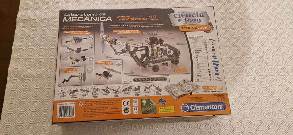 Jogo de construção - Laboratório de Mecânica – Aviões e helicópteros