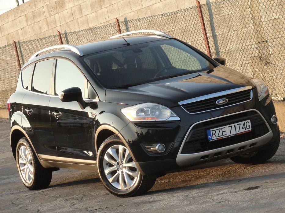 Ford Kuga 4x4 163ps Cały Oryginał Bezwypadkowy 2x Pdc Navi Tempomat