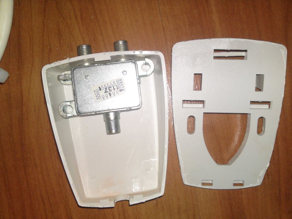 Gniazdo abonenckie z blokadą kanału Telkom Telmor antenowe + kabel 6m