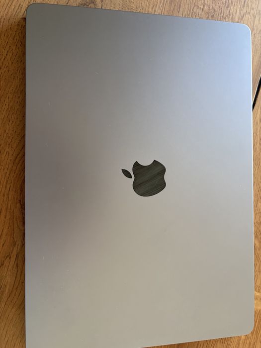 Macbook Air M3 15’’ 8GB RAM  256 GB