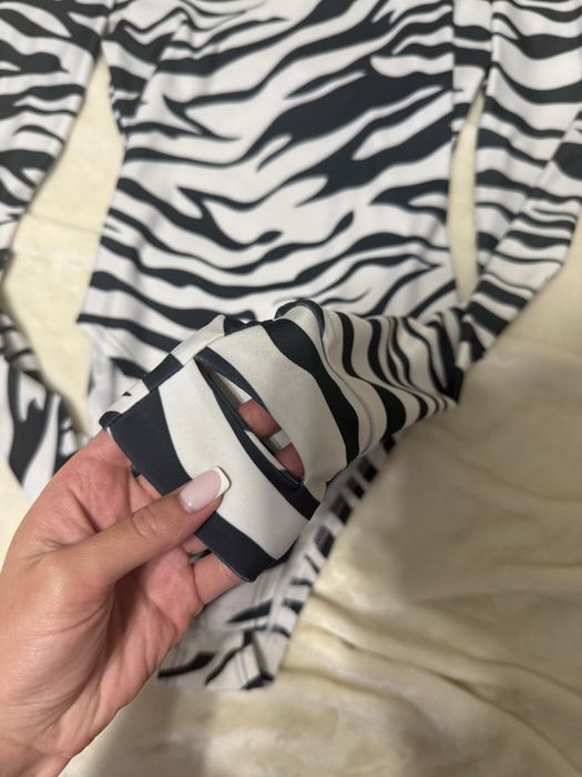 Боді жіночий зебра