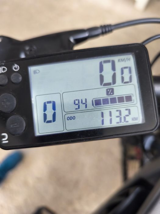 Bicicleta elétrica trekking Riverside