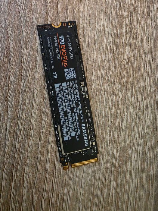 Dysk Samsung SSD 970 EVO Plus o pojemności 2 TB.