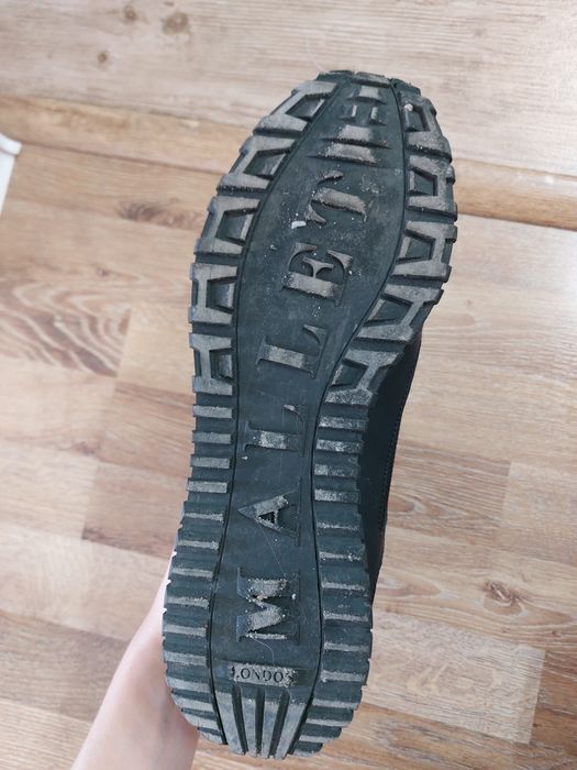 Mallet London buty męskie czarne sznurowane sneakersy