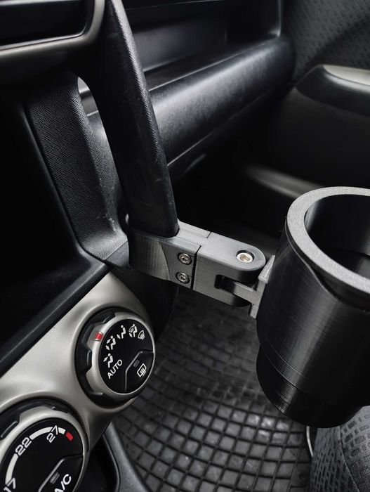 Honda CRV II dedykowany uchwyt na napoje