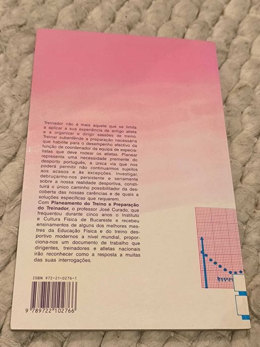Livro "Planeamento do Treino e Preparação do Treinador" de José Curado