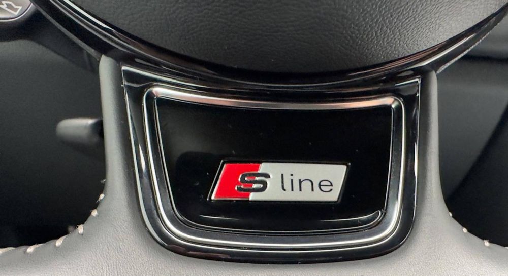 Продаж Audi A6 2015