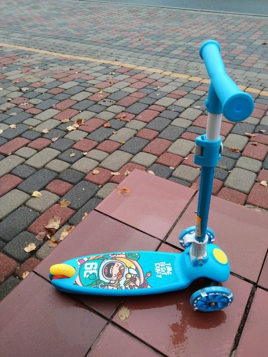 Hulajnoga  Trójkołowa Niebieska