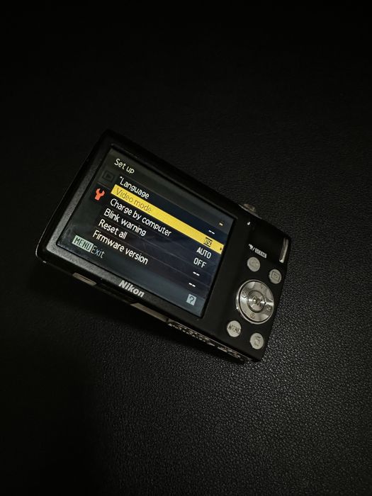 Фотоапарат Nikon COOLPIX S3000 Стильна мильничка