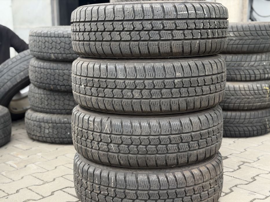 Диски 5/114.3 R16 Traffic VIVARO Primastar + 205/65R16c FULDA зима комплект супер стан