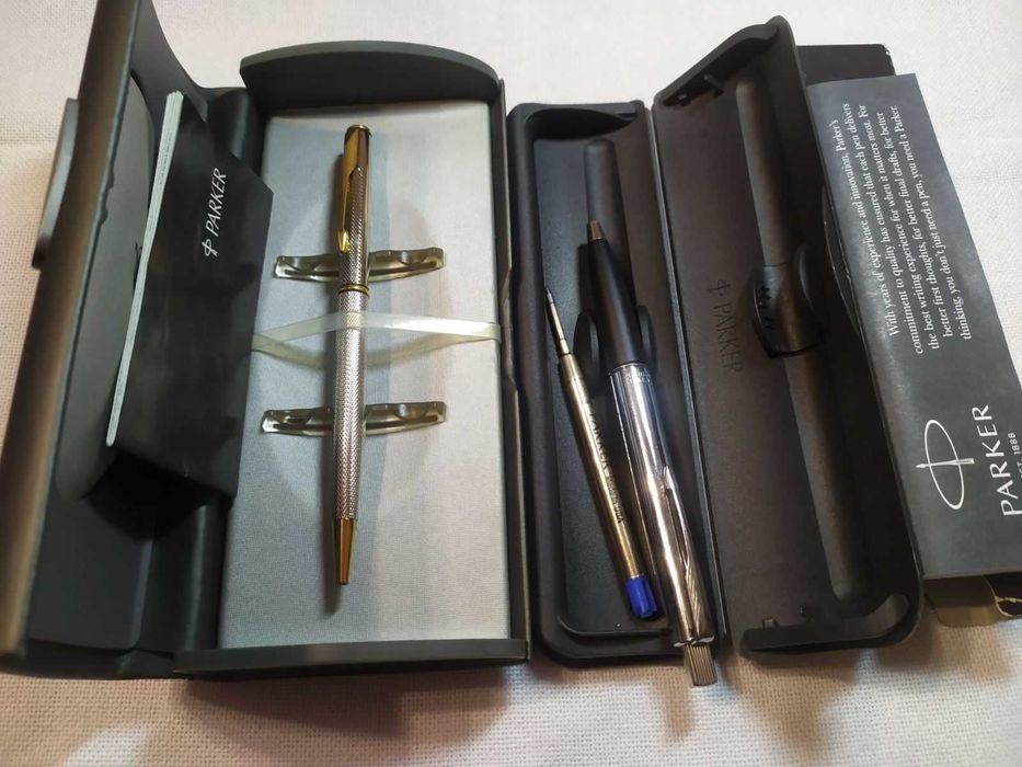 Продам Ручки  PARKER. Ціна 1075 грн за кейс,