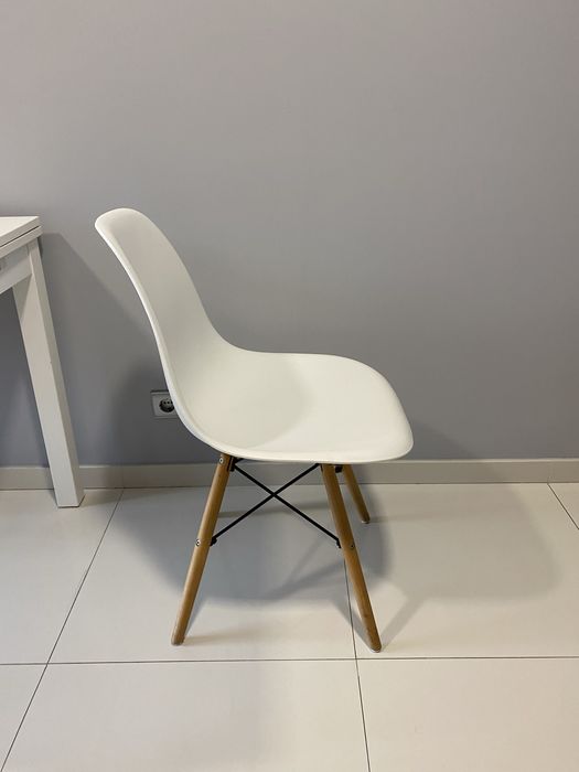 Mesa extensivel e 4 cadeiras