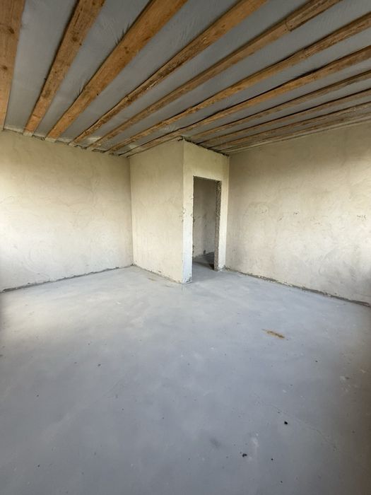 Продаж просторого котеджу