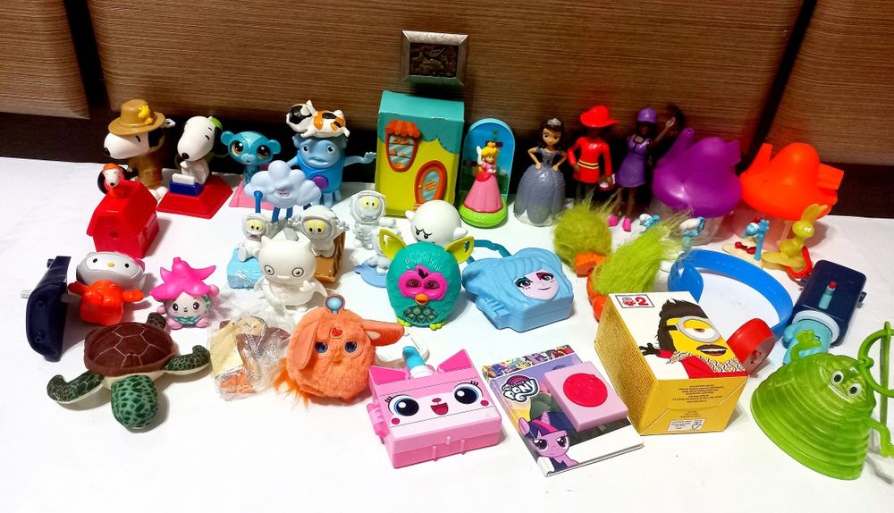 Іграшки з макдональдзу mcdonalds софія принцеса хеппі міл happy mil