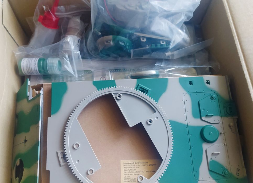 Tygrys królewski hachette 1:16 RC czołg Tiger 2 II