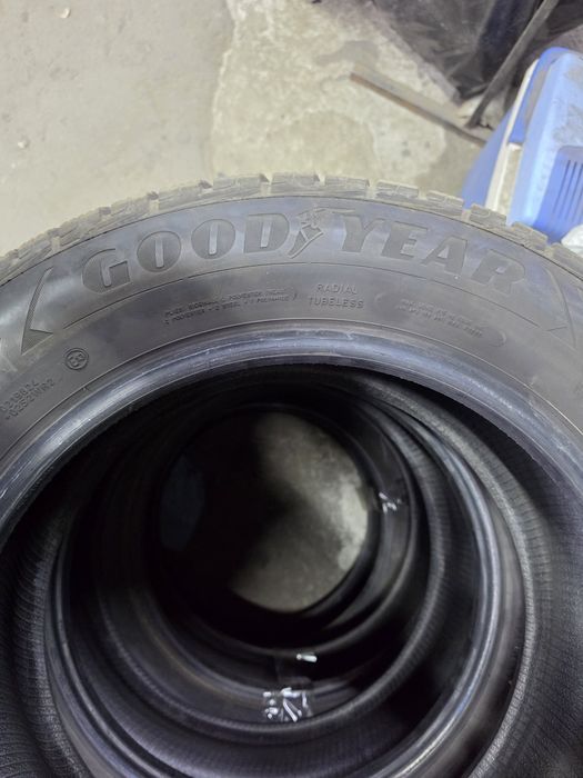 Зимова гума Good Year UltraGrip Performance