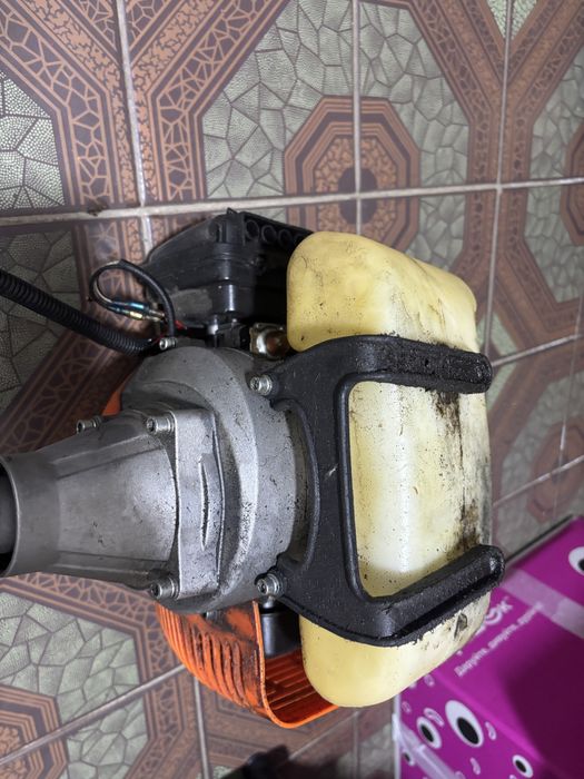 Коса бензинова Forte БМК-3100М 3200Вт