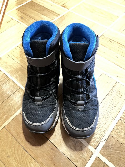 Продам дітячи ботинкі