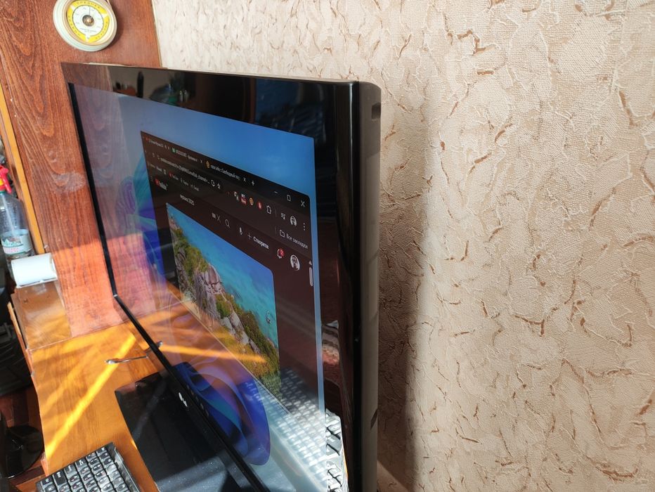 Телевізор LG 42LD550