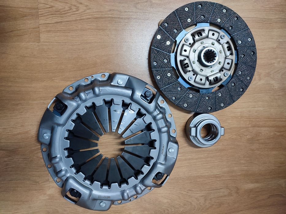 Kit embraiagem novo Mitsubishi Canter FE659 FE649
