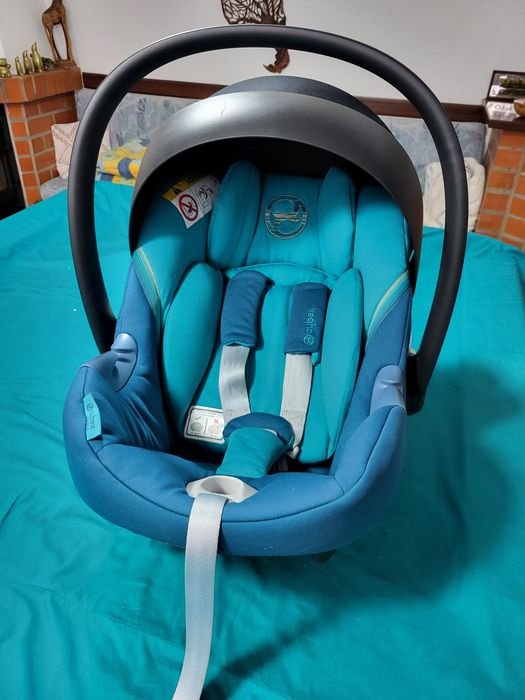 Ovo / Cadeira Auto Cybex Aton M i-Size - River Blue (Turquesa)