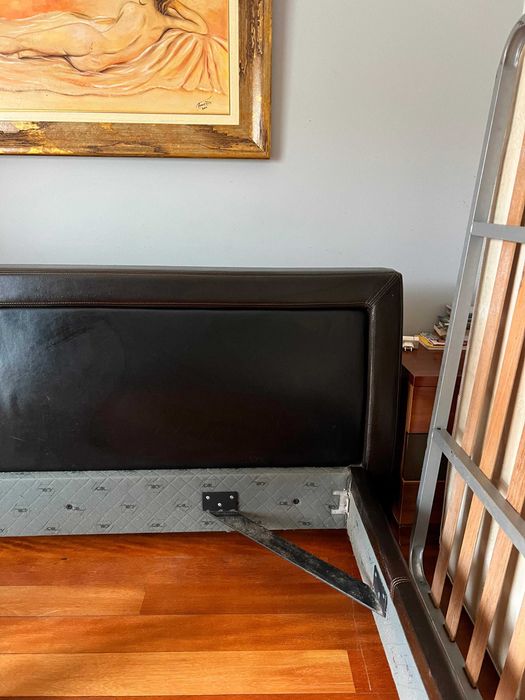 Cama de Casal com Estrado